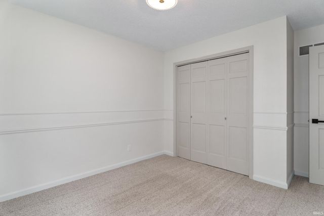 8224 E Heritage Drive, Evansville, IN 47715