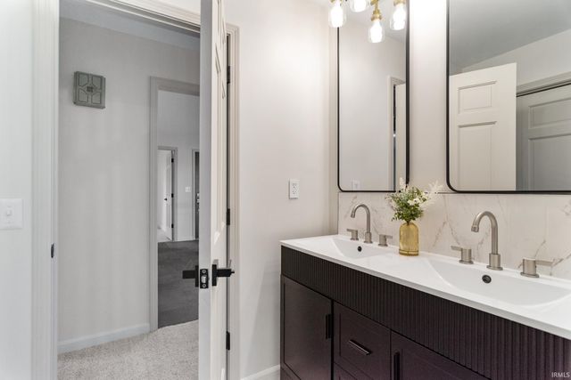 8224 E Heritage Drive, Evansville, IN 47715