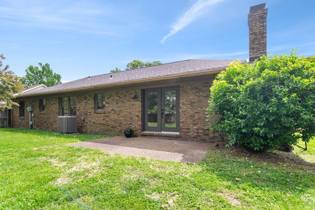 8224 E Heritage Drive, Evansville, IN 47715