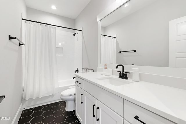 4312 Chandler Cv Way, Apex, NC 27539