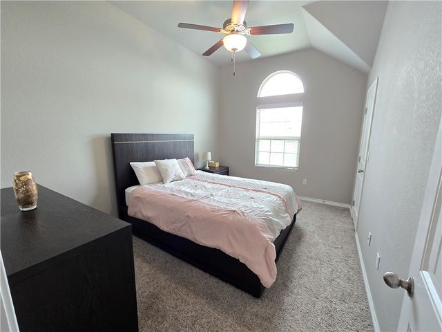 8170 Luz De Luna St, Corpus Christi, TX 78414