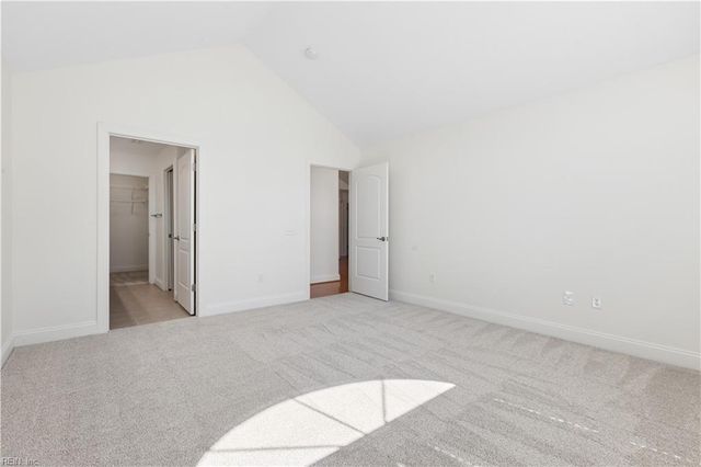 326 Garman LOOP, Yorktown, VA 23690