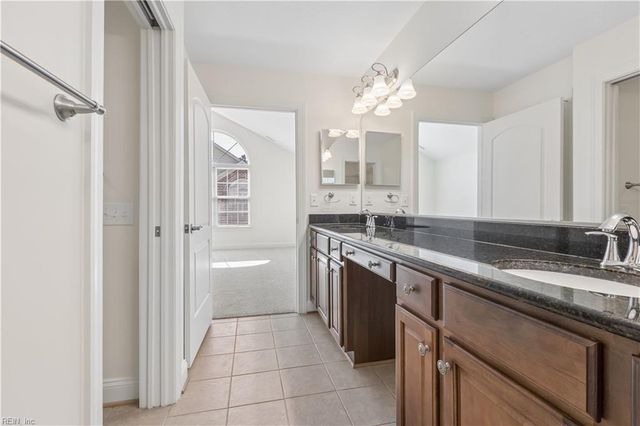 326 Garman LOOP, Yorktown, VA 23690