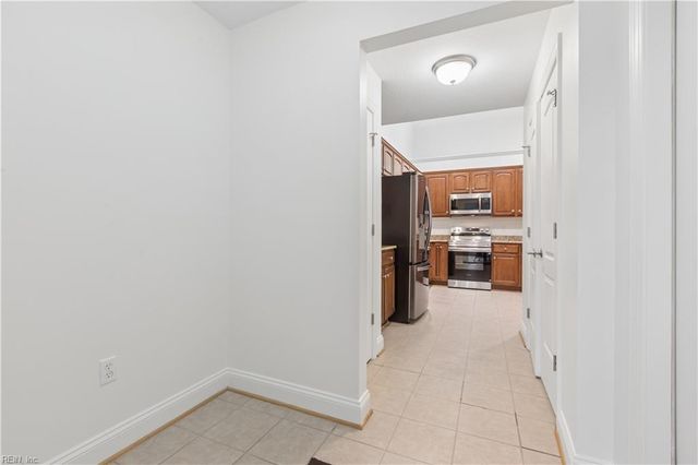 326 Garman LOOP, Yorktown, VA 23690