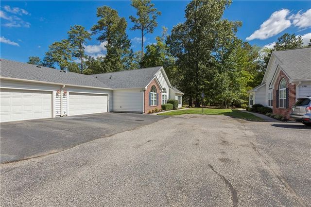 326 Garman LOOP, Yorktown, VA 23690