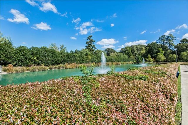 326 Garman LOOP, Yorktown, VA 23690