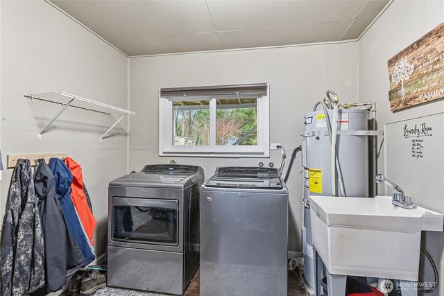 2201 Holcomb Loop Rd, Kelso, WA 98626