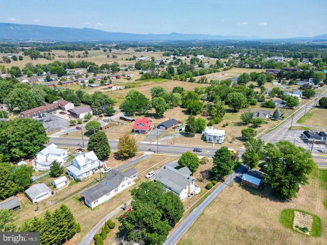 113 W MAIN ST, Stanley, VA 22851