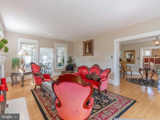 113 W MAIN ST, Stanley, VA 22851