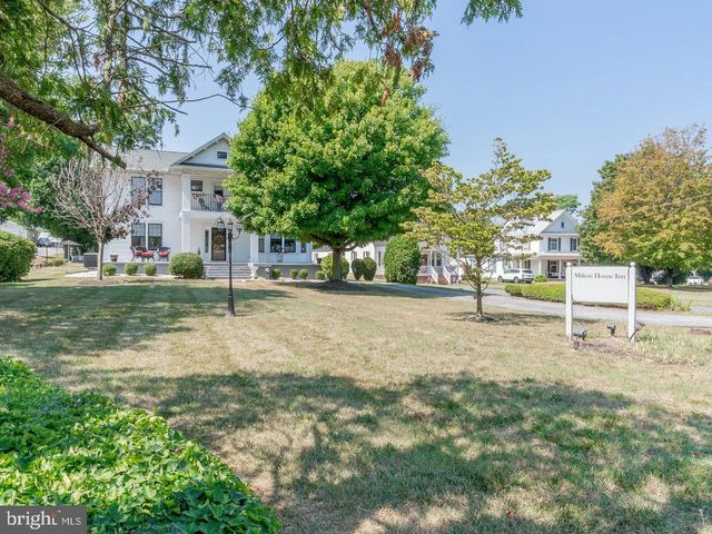 113 W MAIN ST, Stanley, VA 22851