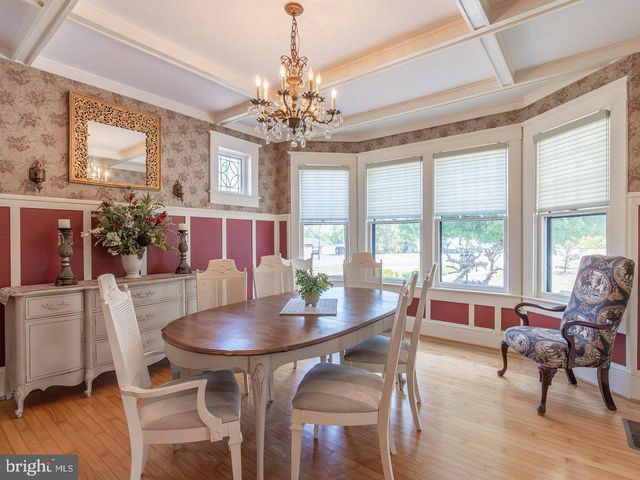 113 W MAIN ST, Stanley, VA 22851