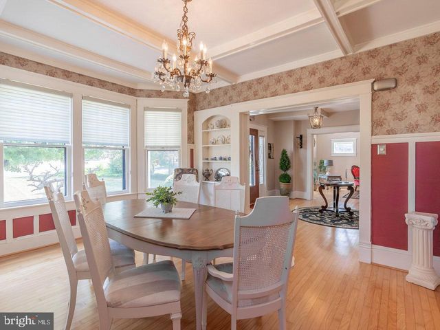 113 W MAIN ST, Stanley, VA 22851