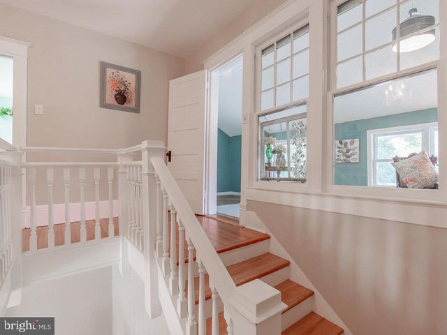 113 W MAIN ST, Stanley, VA 22851