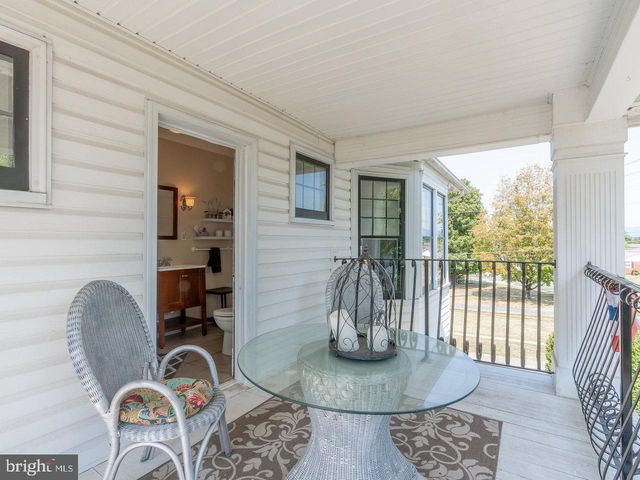 113 W MAIN ST, Stanley, VA 22851