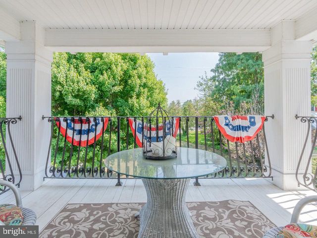 113 W MAIN ST, Stanley, VA 22851