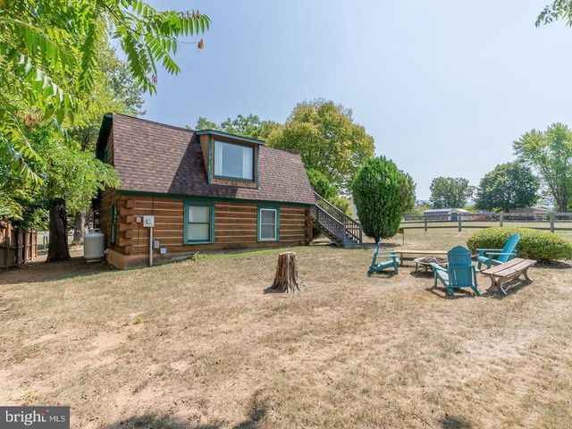 113 W MAIN ST, Stanley, VA 22851