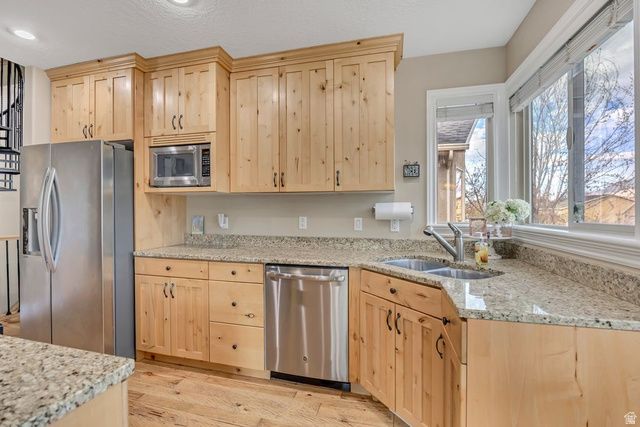 12073 S 300 E, Draper, UT 84020