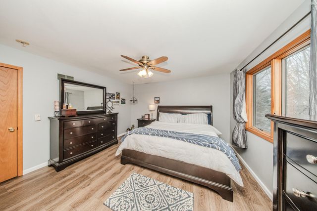 1782 Sycamore Court, Saline City, MI 48176