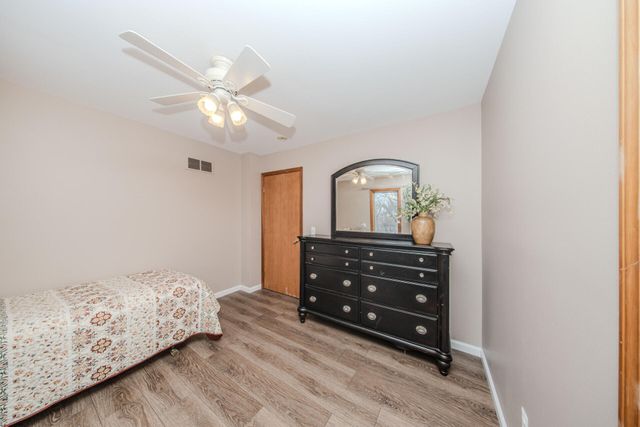 1782 Sycamore Court, Saline City, MI 48176