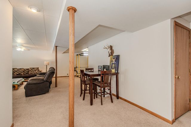 1782 Sycamore Court, Saline City, MI 48176