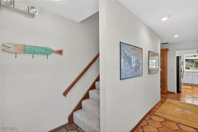 5312 Ladyfinger Lake RD, Sanibel, FL 33957