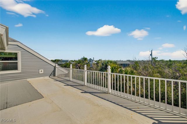 5312 Ladyfinger Lake RD, Sanibel, FL 33957