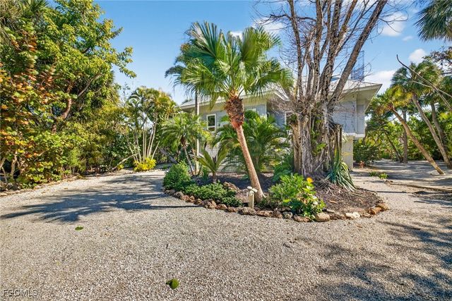 5312 Ladyfinger Lake RD, Sanibel, FL 33957