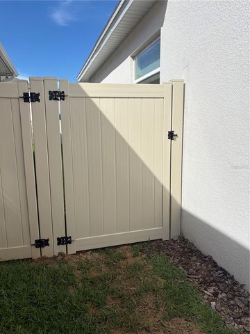 15142 LAKE BESSIE LOOP, Winter Garden, FL 34787