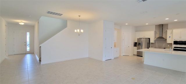 15142 LAKE BESSIE LOOP, Winter Garden, FL 34787