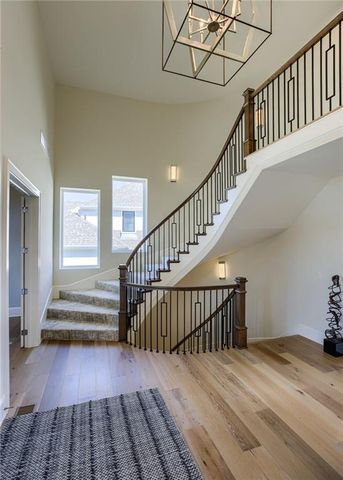 2804 W 176th Street, Overland Park, KS 66085