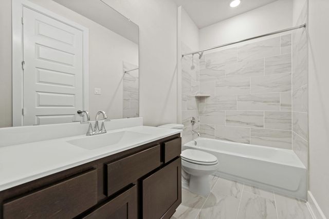 489 Sprigtail Drive, Katy, TX 77493