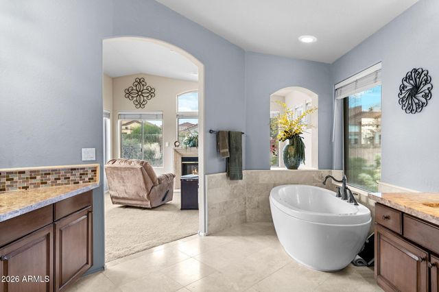 11568 E BRONCO Trail, Scottsdale, AZ 85255