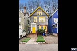 64 Linden Avenue, Irvington, NJ 07111