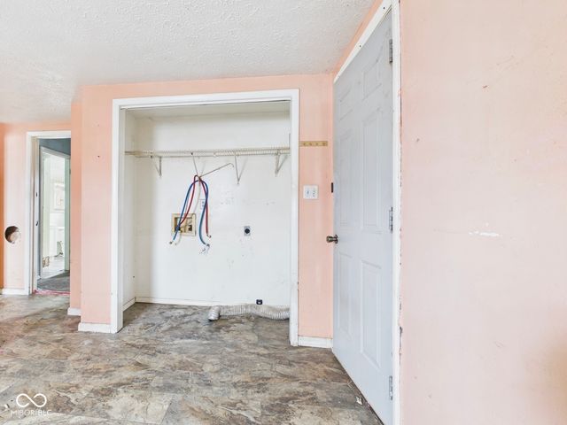 506 W 2nd Street, Anderson, IN 46016