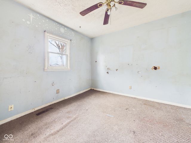 506 W 2nd Street, Anderson, IN 46016