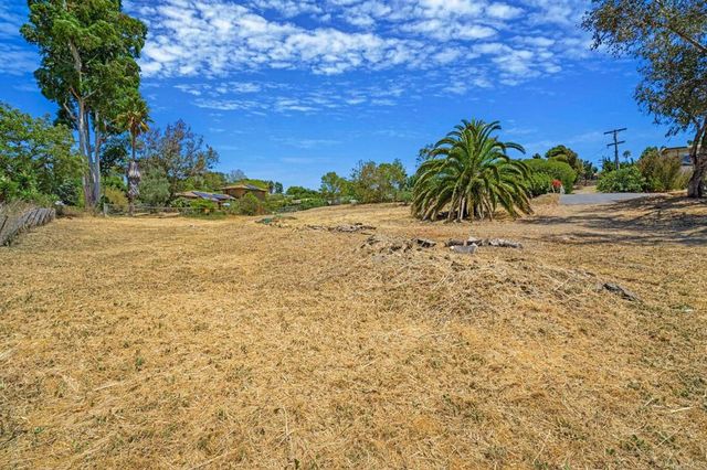 0 Sunset Dr, Vista, CA 92081