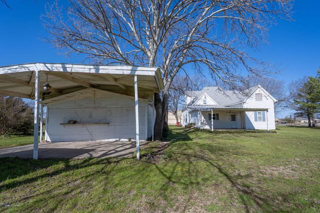 906 S Bell Street, Royse City, TX 75189