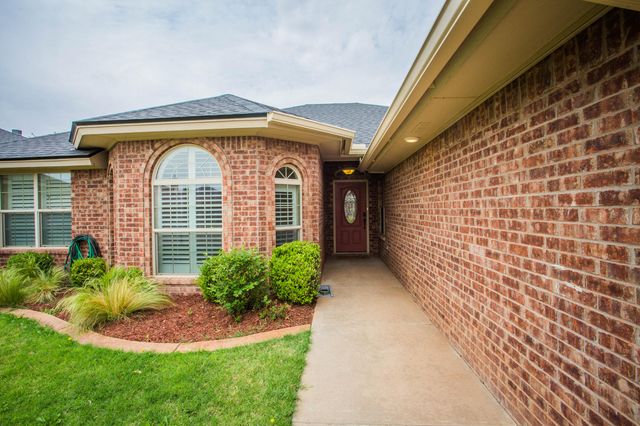 9806 Elkhart Avenue, Lubbock, TX 79424