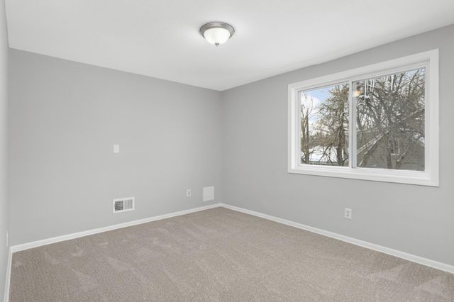 4533 Welcome Avenue N, Crystal, MN 55422