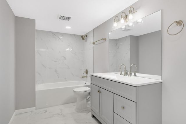 4533 Welcome Avenue N, Crystal, MN 55422