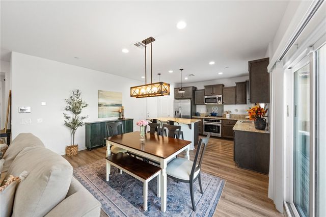 24212 Bay Laurel Avenue, Murrieta, CA 92562