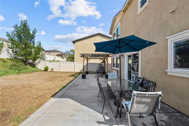 24212 Bay Laurel Avenue, Murrieta, CA 92562