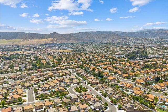 24212 Bay Laurel Avenue, Murrieta, CA 92562