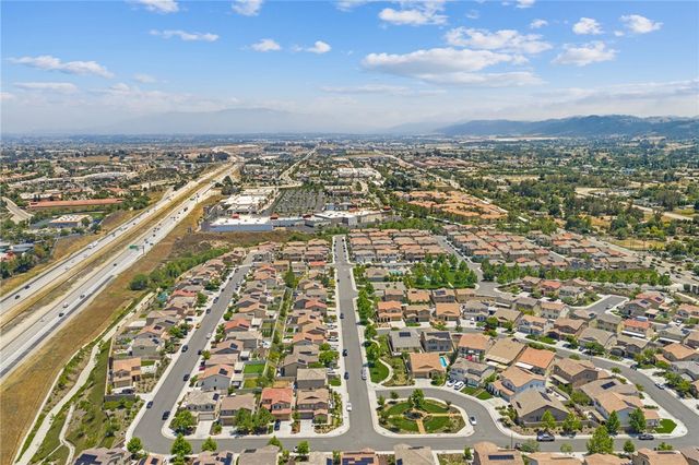 24212 Bay Laurel Avenue, Murrieta, CA 92562
