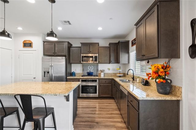 24212 Bay Laurel Avenue, Murrieta, CA 92562