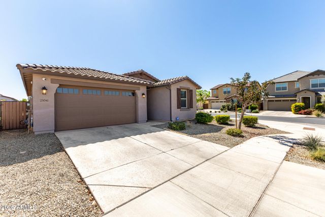 23041 E PEGASUS Parkway, Queen Creek, AZ 85142