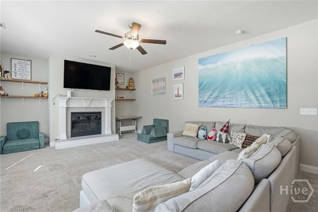 165 Laguna Way, Savannah, GA 31405