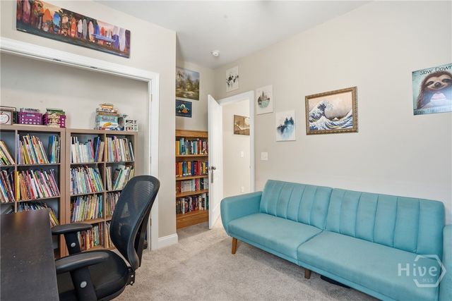 165 Laguna Way, Savannah, GA 31405