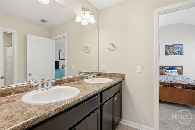 165 Laguna Way, Savannah, GA 31405