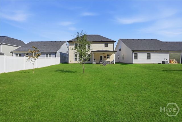 165 Laguna Way, Savannah, GA 31405